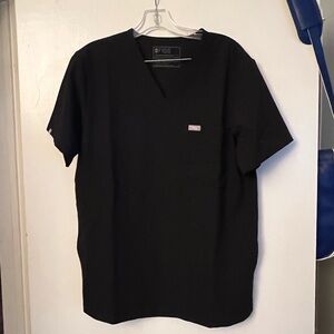 Figs Men's Black Short Sleeve V-Neck Tee